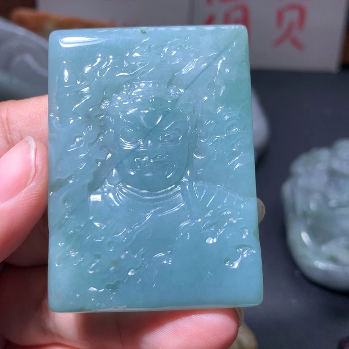 翡翠未镶嵌颈饰保真天然A货翡翠