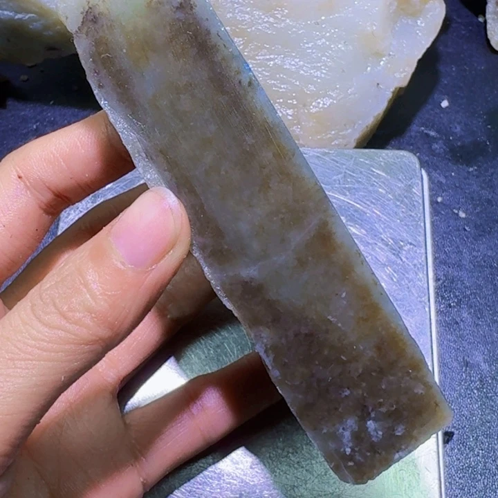 未镶嵌和田玉（糖玉）珠宝半成品