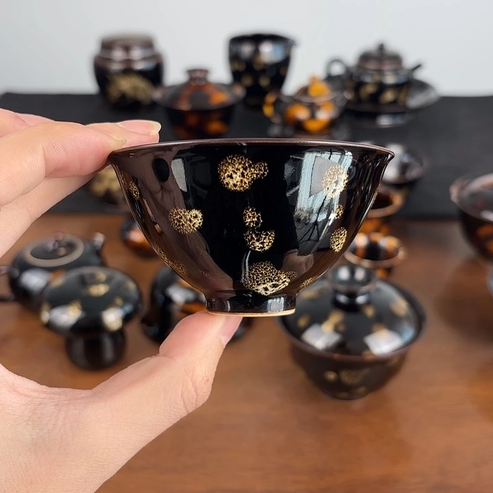 瓷点彩鹧鸪斑鸡心杯