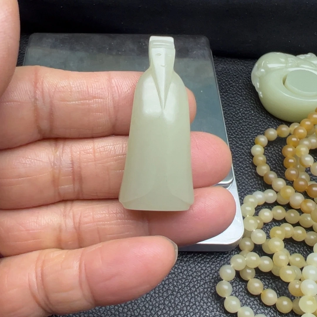 和田玉（糖玉）未镶嵌吊坠(不含链)