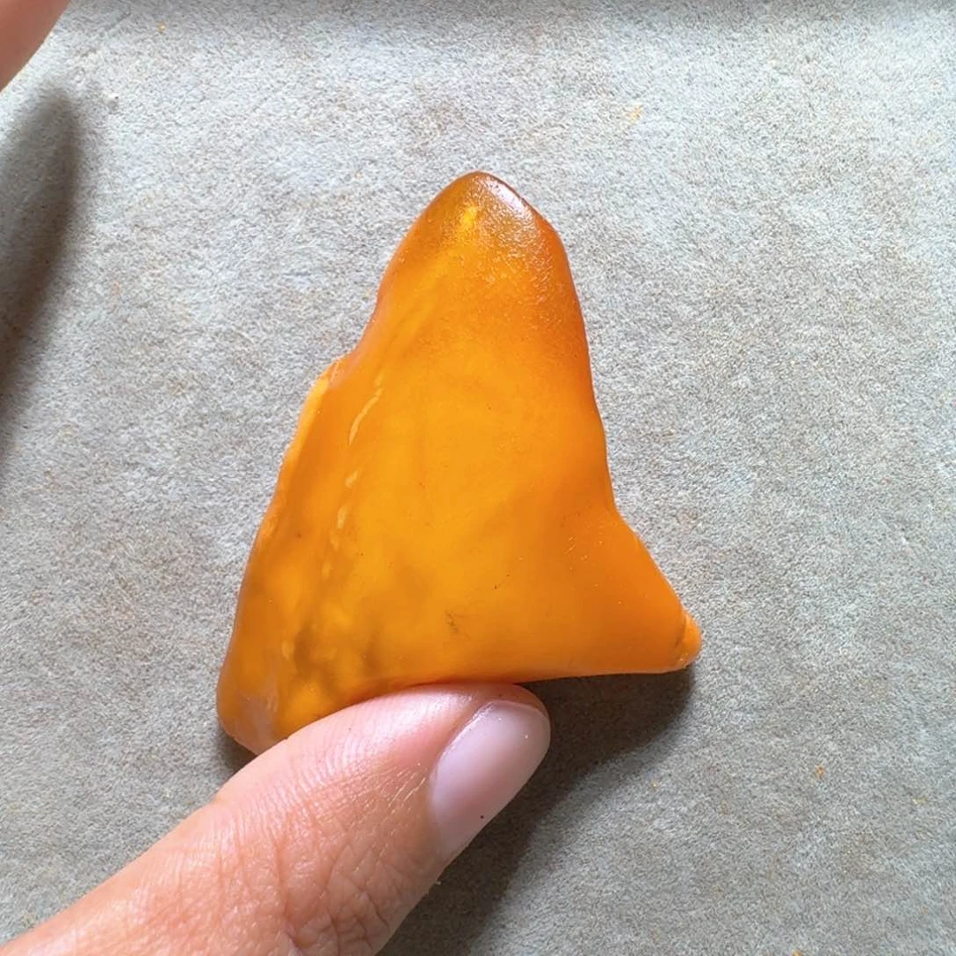 未镶嵌定制琥珀定制
