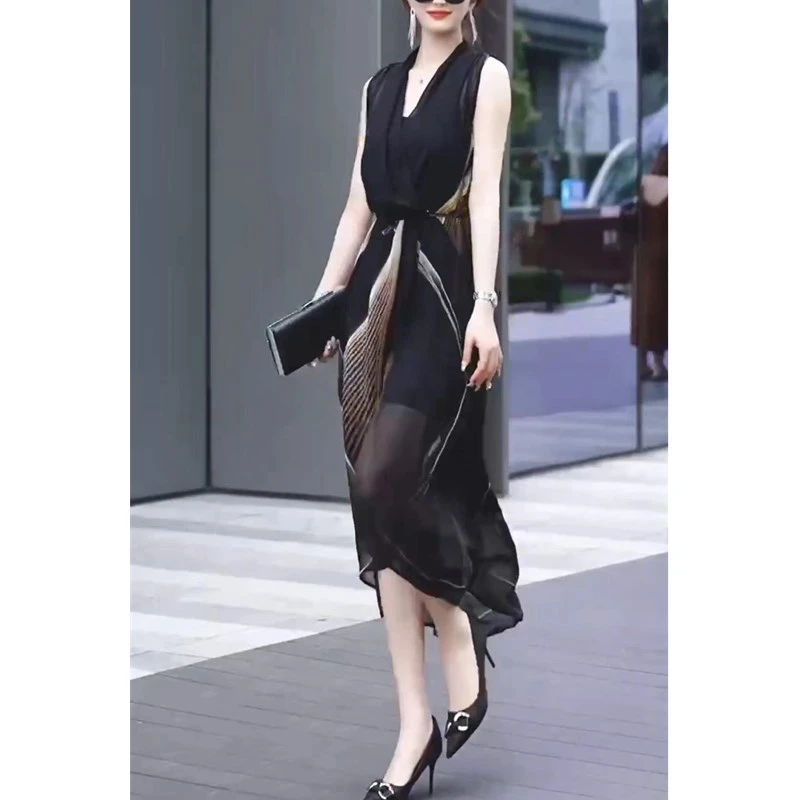 23278大爱美依缘2023夏季新款无袖印花连衣裙腰带显瘦不规则女裙