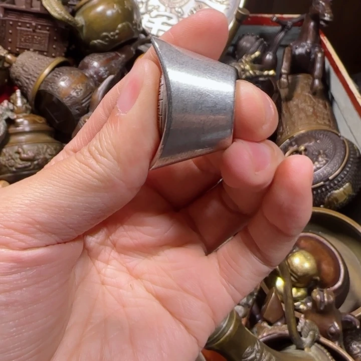 铜器把玩摆件链接