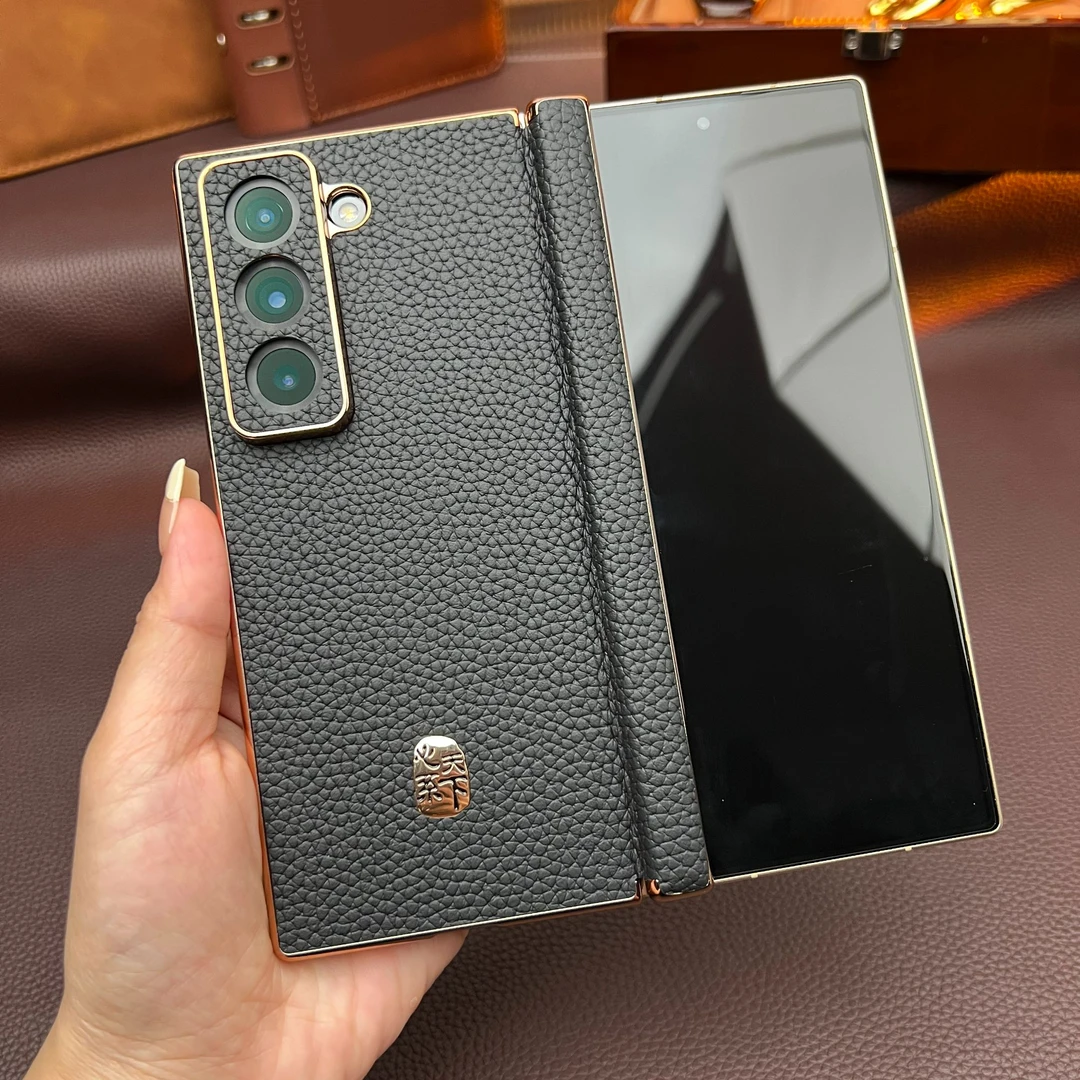 莎浩【顺丰】适用于三星w25手机壳真皮中轴铰链W26心系天下标Fold7