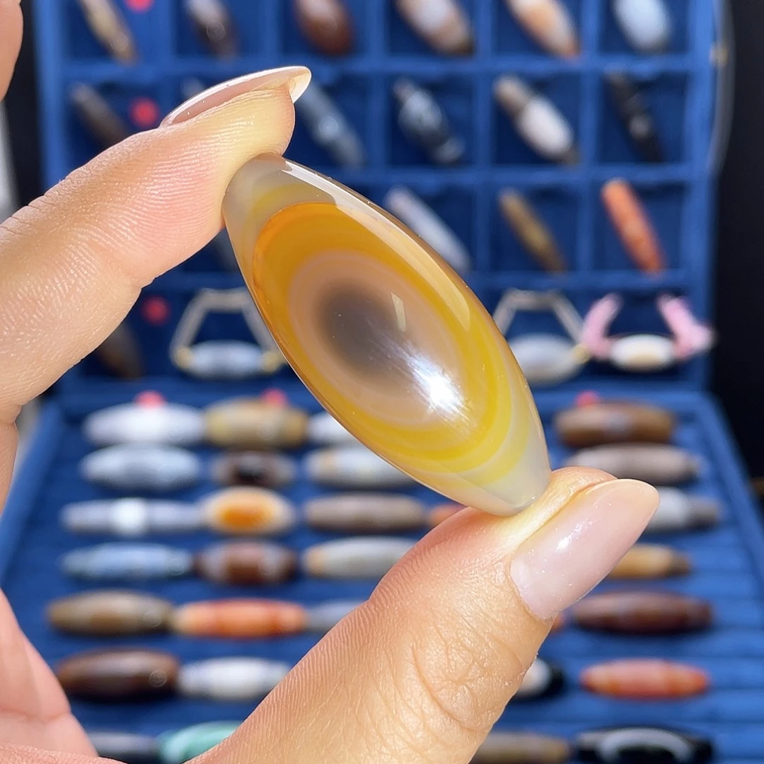 玛瑙/玉髓未镶嵌珠宝半成品