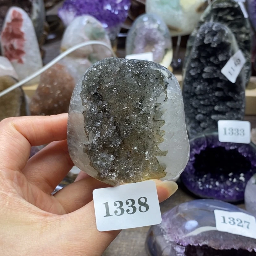【闪购商品】未镶嵌大型摆件（非配饰）紫晶