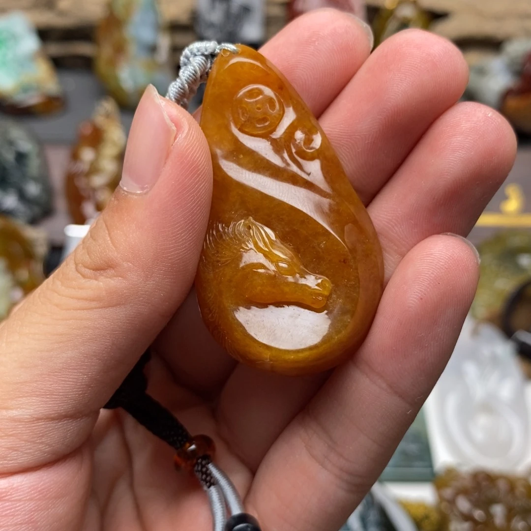 未镶嵌挂件翡翠一