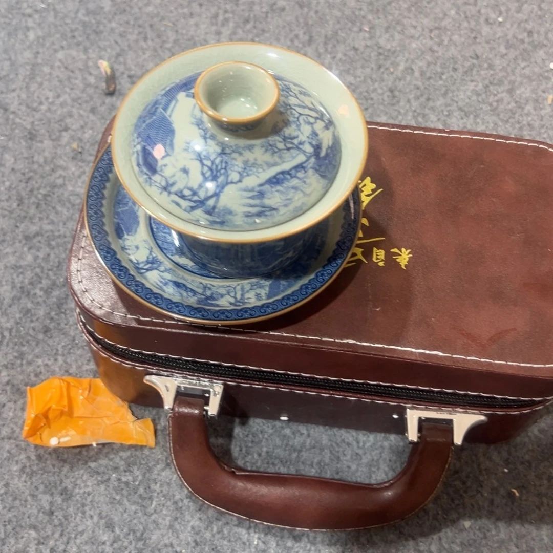 清明上河图马蹄盖碗微瑕