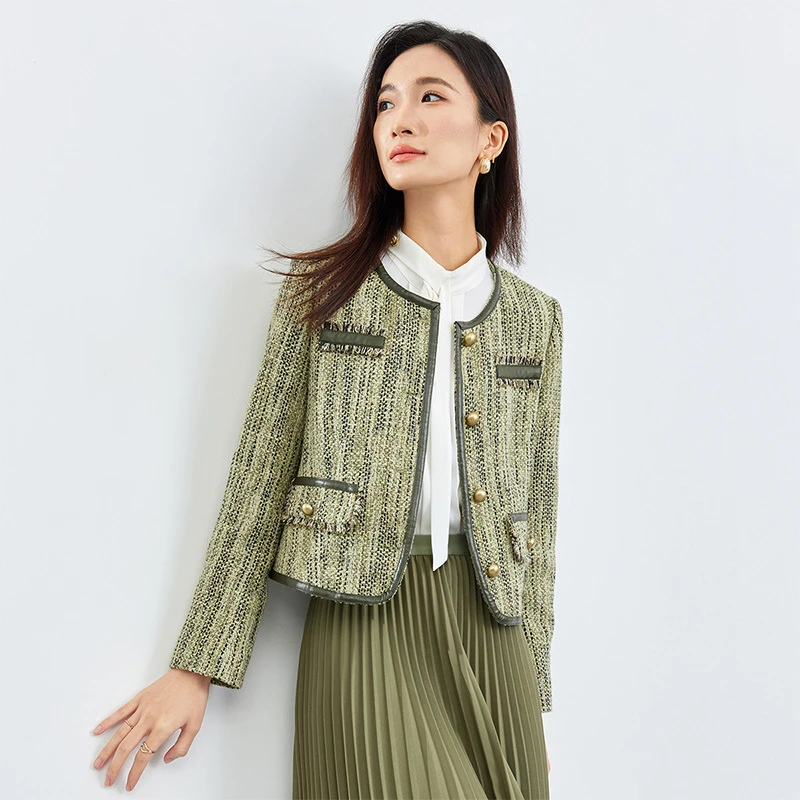 文艺复古圆领单排扣撞色拼接小个子洋气短款小香风外套52932