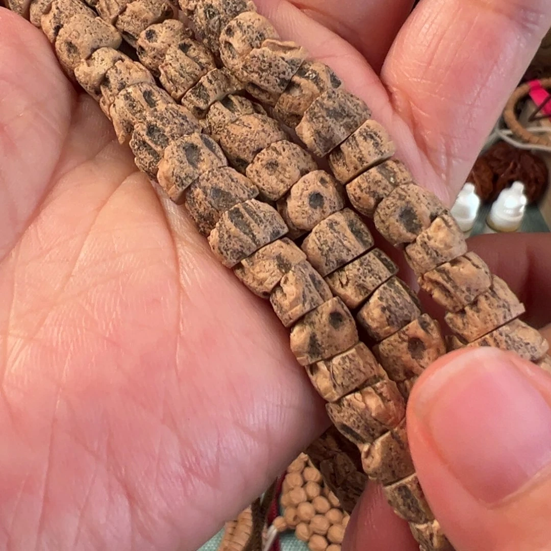 柏香籽/百香籽吊坠龙之谷