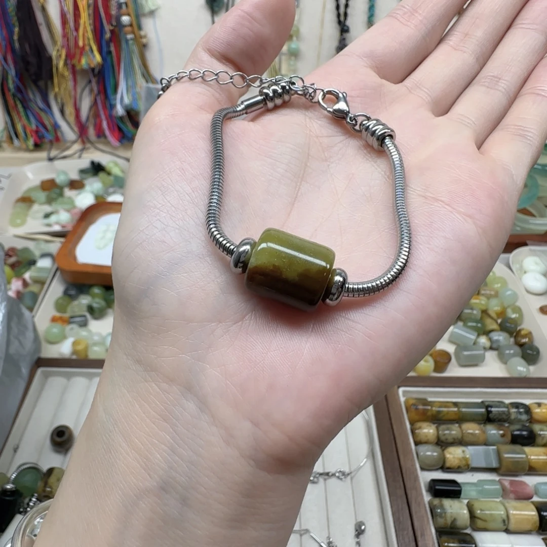 蛇纹石玉未镶嵌岫玉