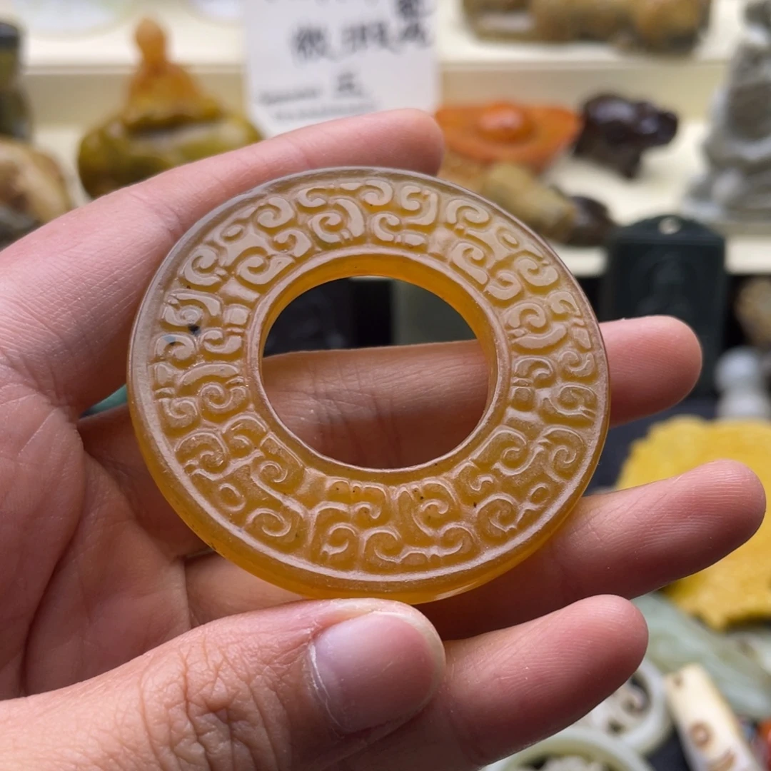 未镶嵌蛇纹石玉颈饰