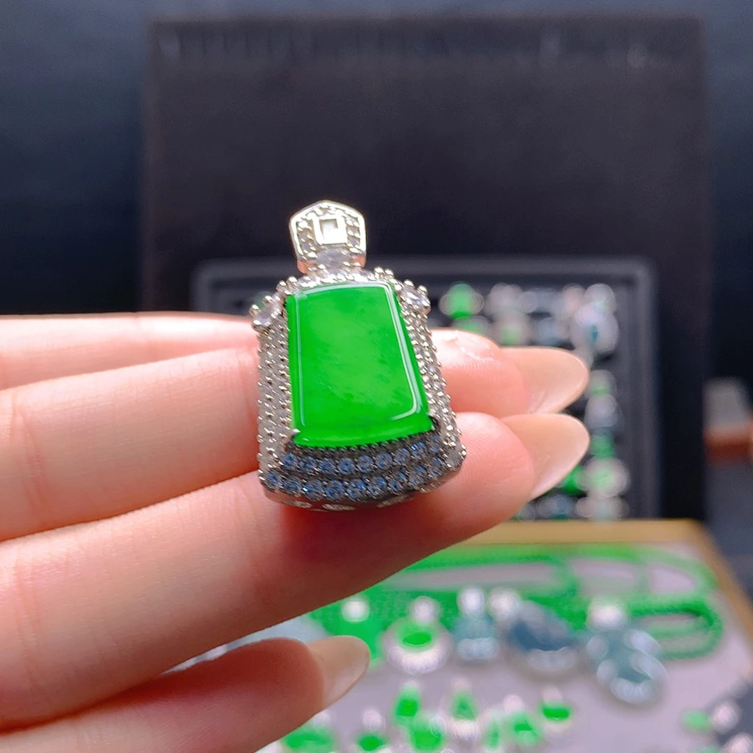 未镶嵌手链翡翠天然翡翠