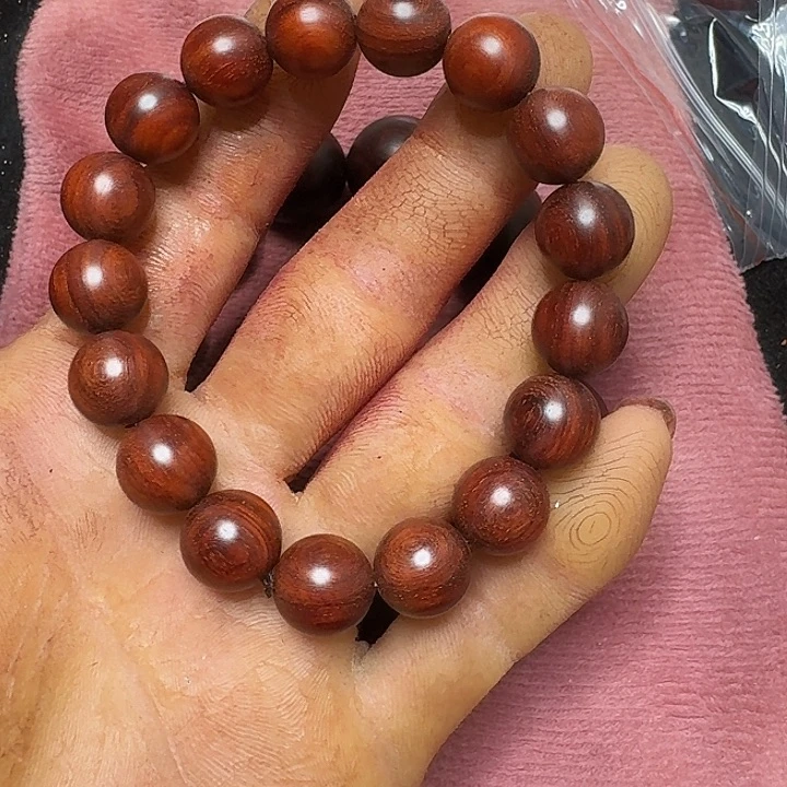 上***子檀香紫檀（小叶紫檀）1.2/17拍品福利无科技