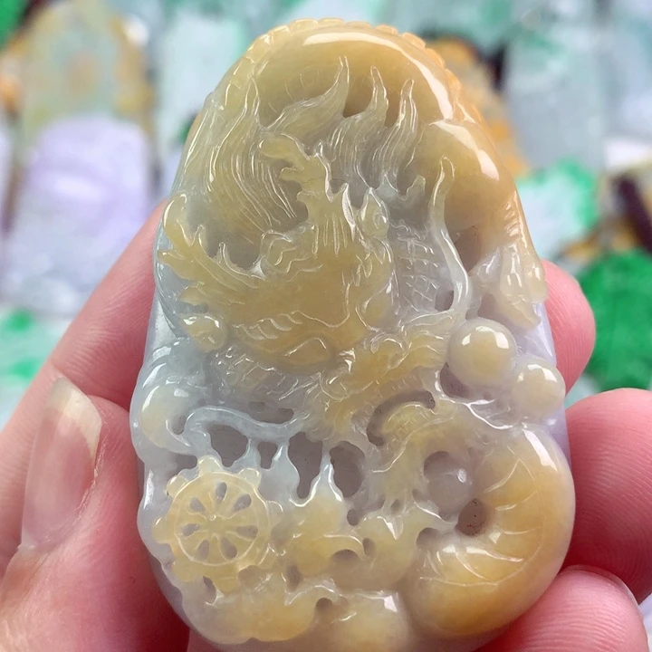 吊坠(不含链)未镶嵌翡翠