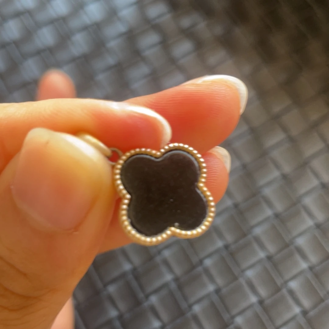 翡翠18K金镶嵌颈饰墨翠