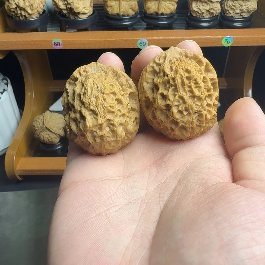 把件文玩核桃16号铁官帽41肚48高65克