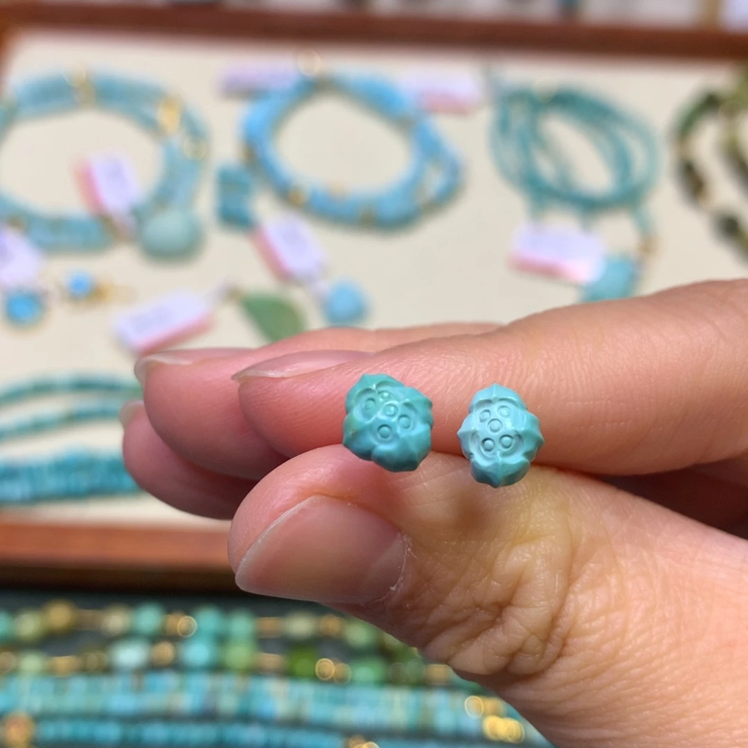 绿松石耳饰18K金镶嵌