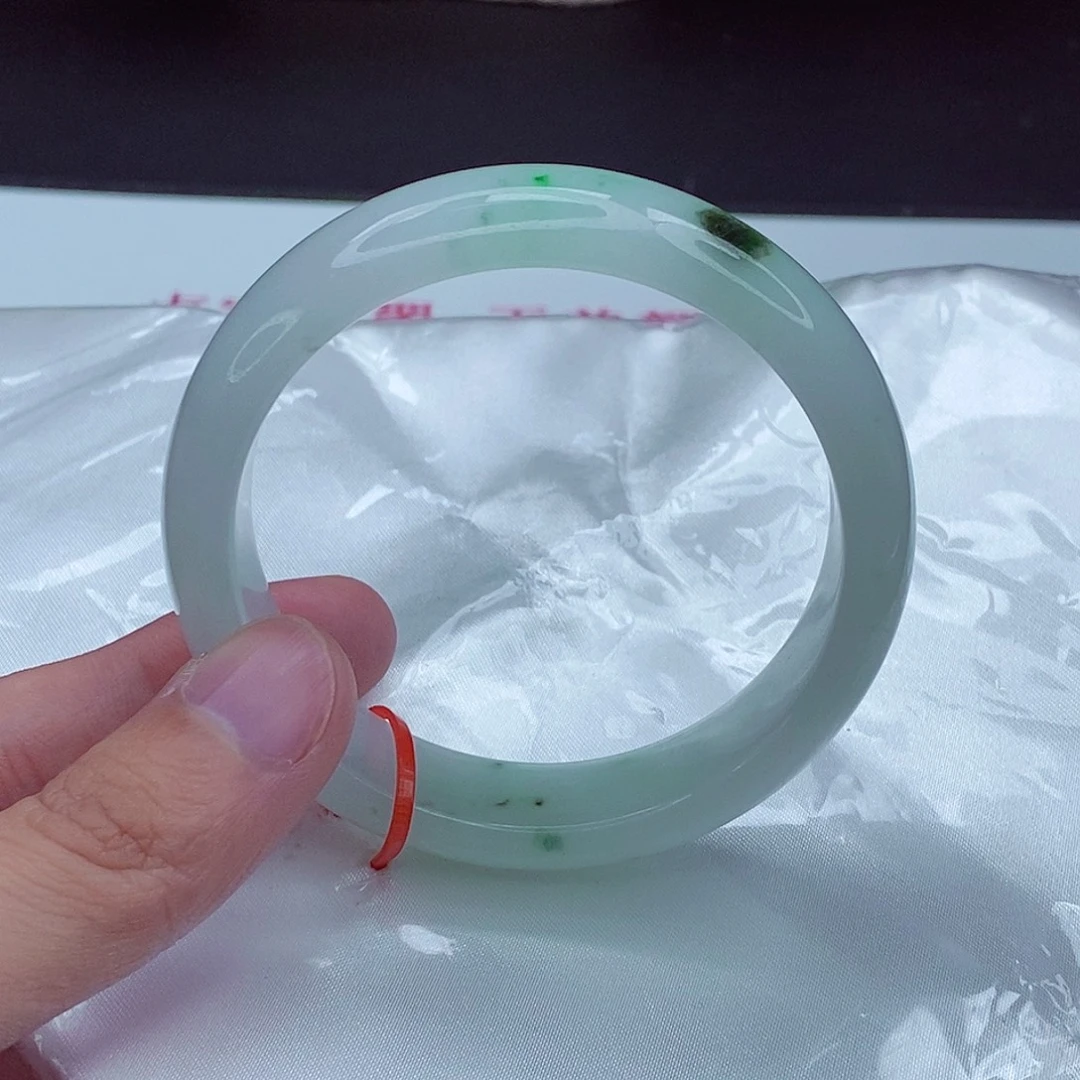 翡翠未镶嵌手镯58圈口