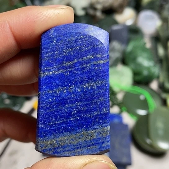 【闪购商品】青金石原石未镶嵌