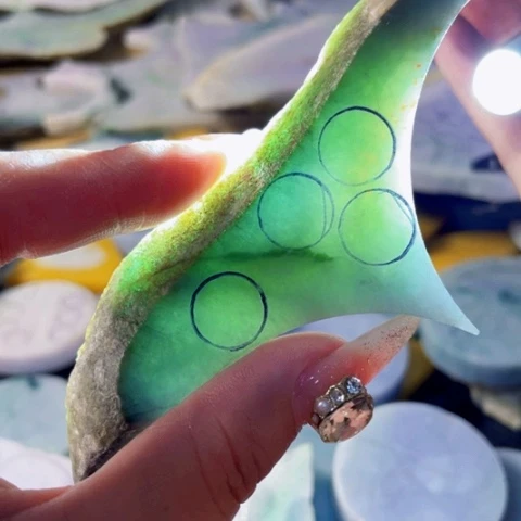 翡翠裸石翡翠原石