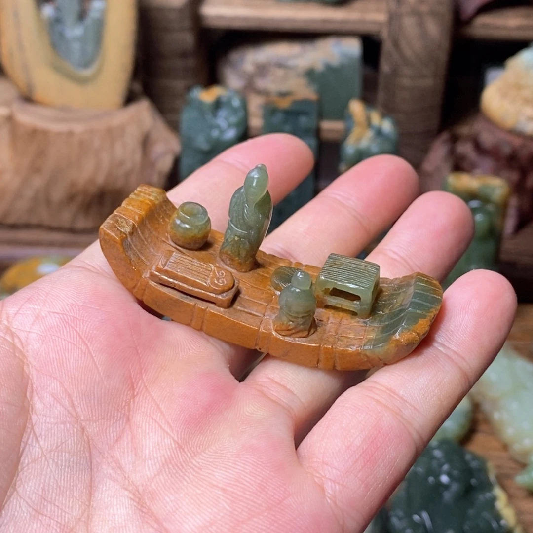 岫岩河磨玉（透闪石质玉）把件未镶嵌喜**华