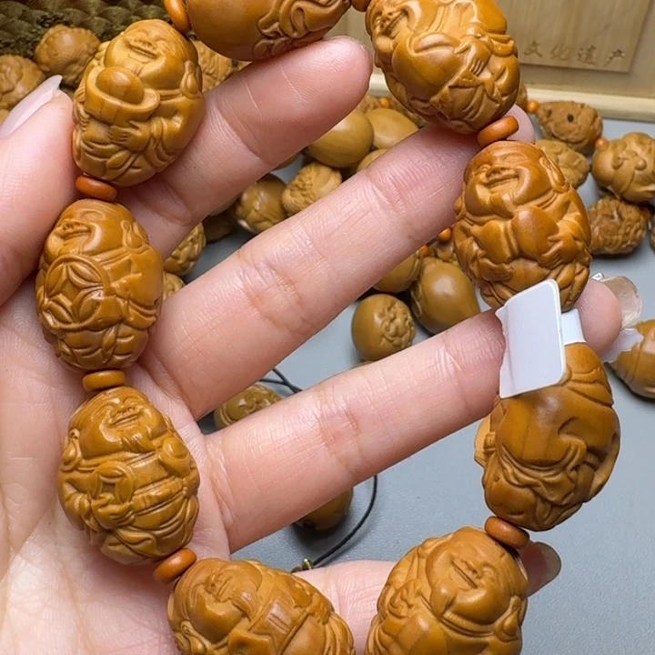 橄榄核手串/手链八大财神