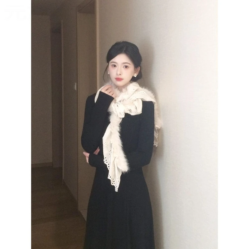 白色软糯毛绒围巾女秋冬2025新款韩系氛围感百搭加厚保暖护颈围脖