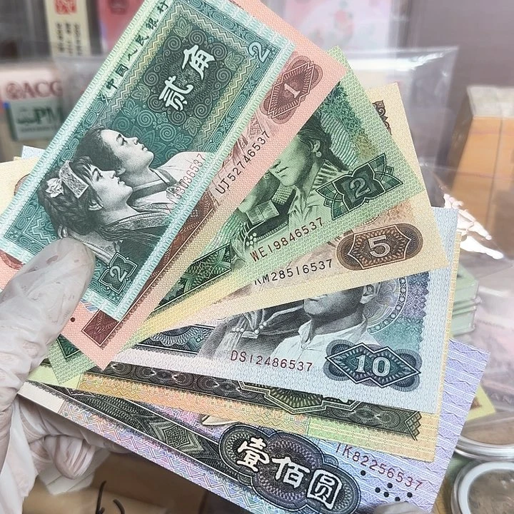 小四套尾四同来吧