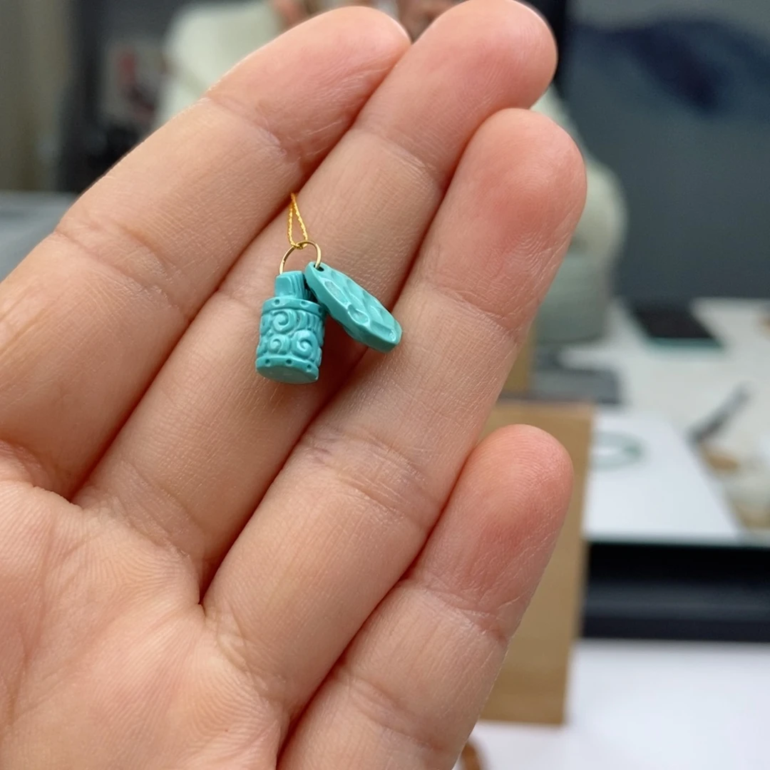 未镶嵌绿松石珠宝奇石