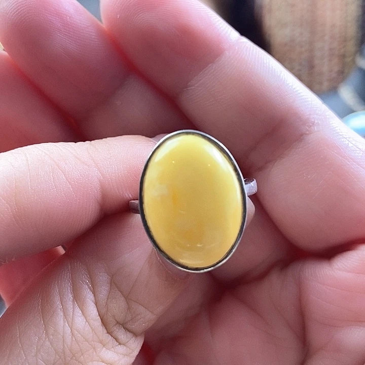 琥珀未镶嵌戒指戒指