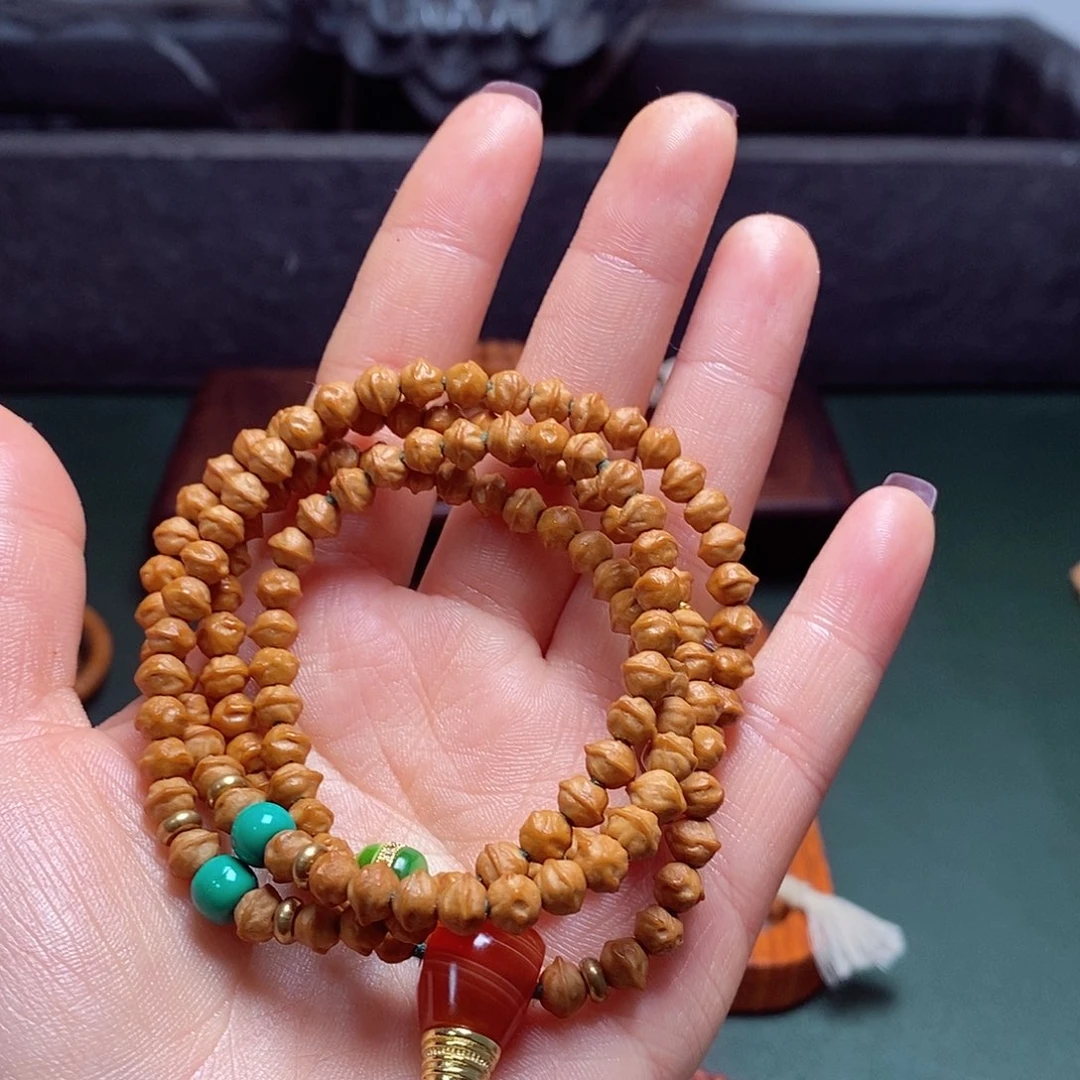 柏香籽/百香籽吊坠388.8