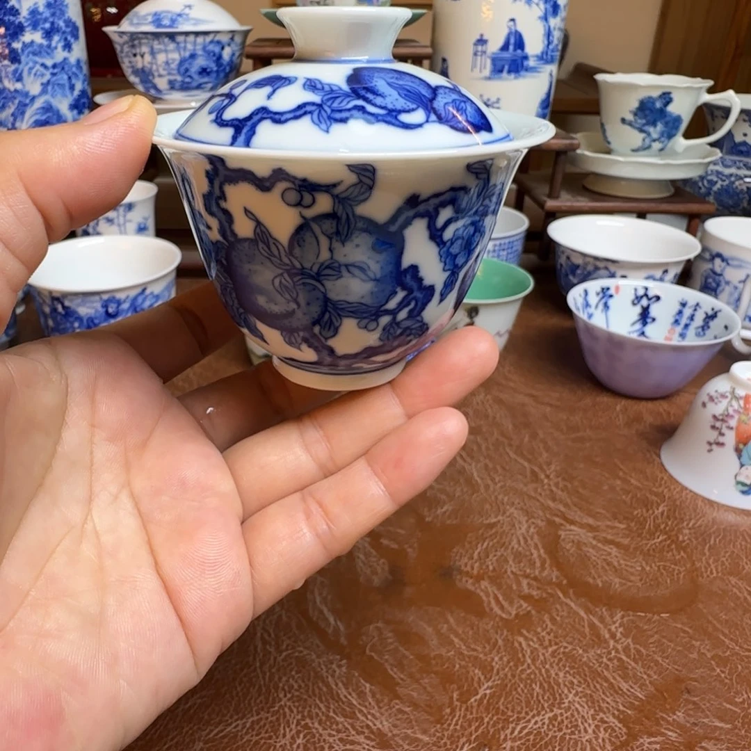 今天晚上的月亮很圆