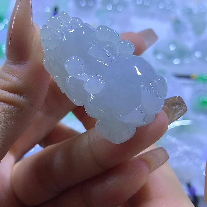 翡翠未镶嵌颈饰天然翡翠A货吊坠