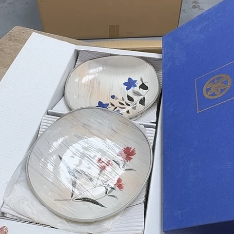 瓷器。瓷器。瓷器。