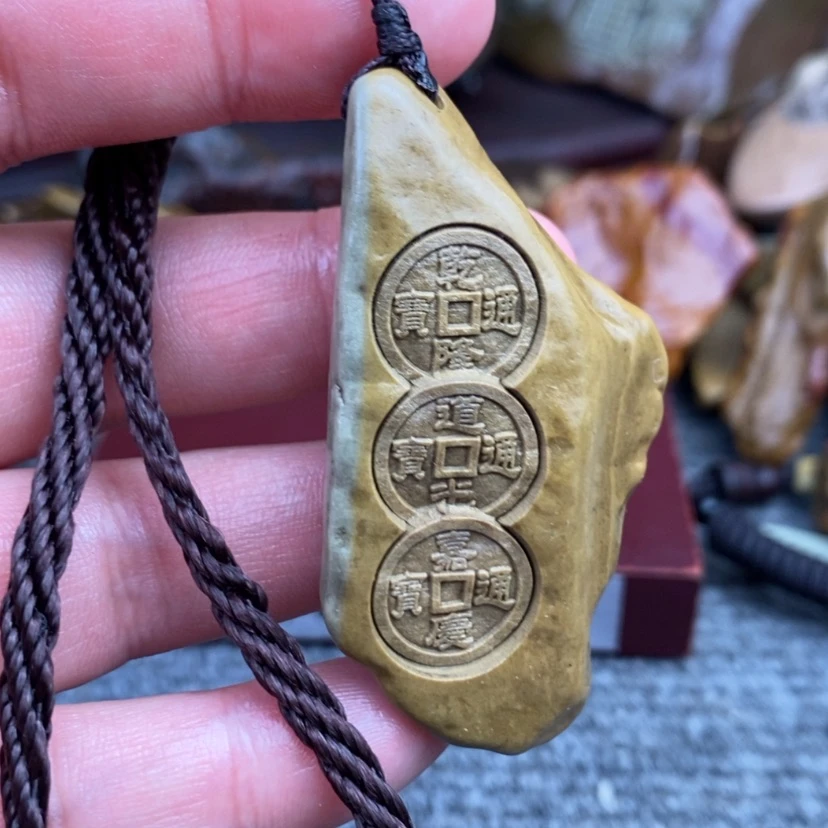 【闪购商品】原石雕刻手把件