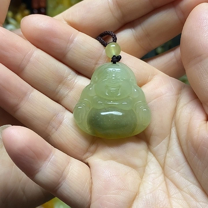 岫玉未镶嵌吊坠(赠链)