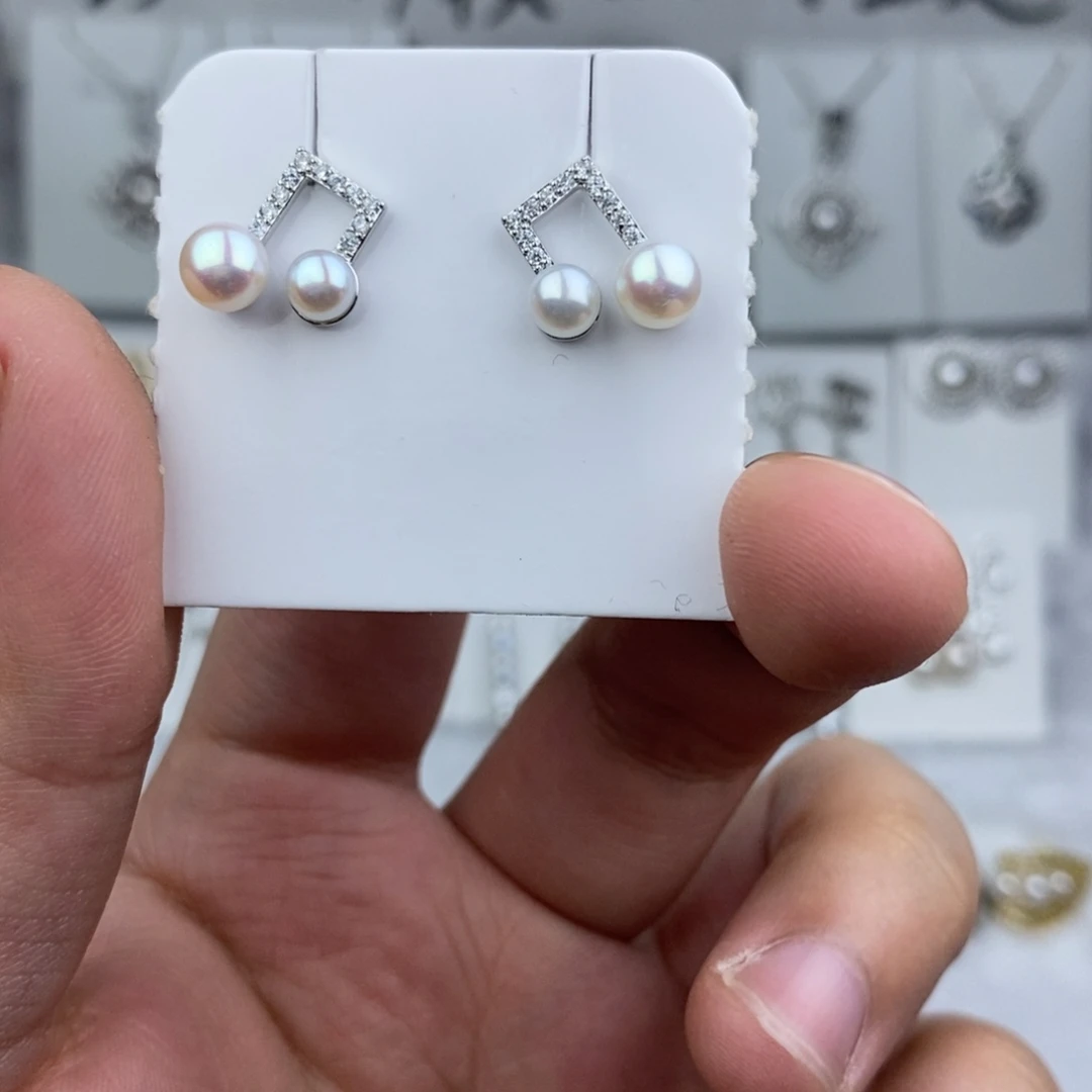 未镶嵌淡水珍珠耳钉