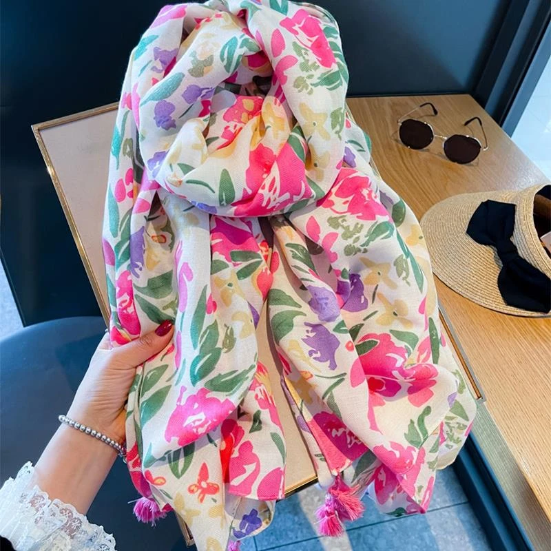 Miss Silas新款韩系时尚百搭繁花流苏丝巾薄款旅游披肩棉麻围巾女