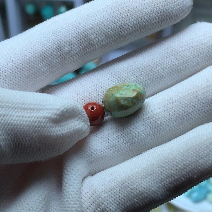 南红玛瑙未镶嵌珠宝奇石