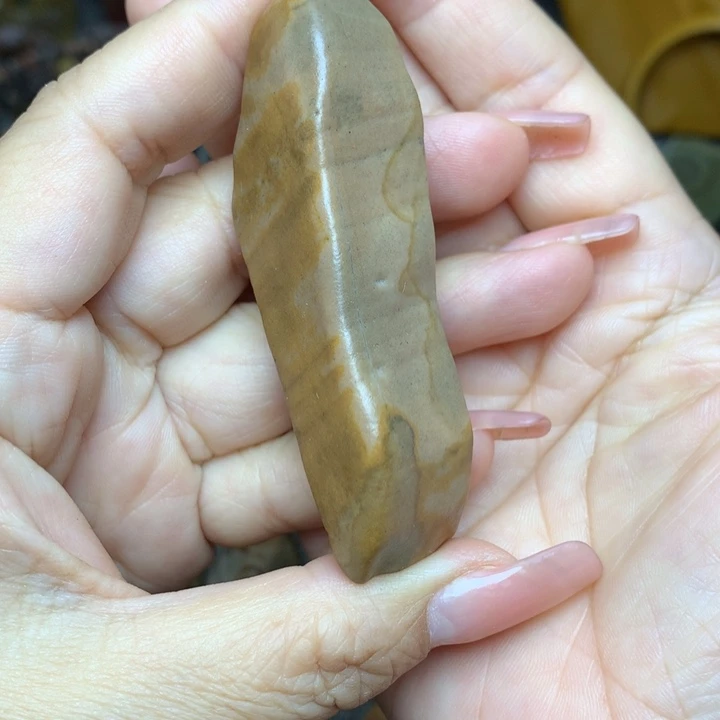 34577899007654211233