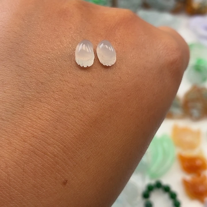 翡翠未镶嵌颈饰纯A