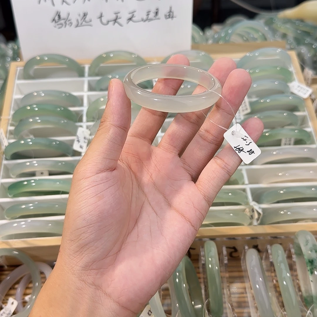 手镯玛瑙/玉髓未镶嵌圈口52.3