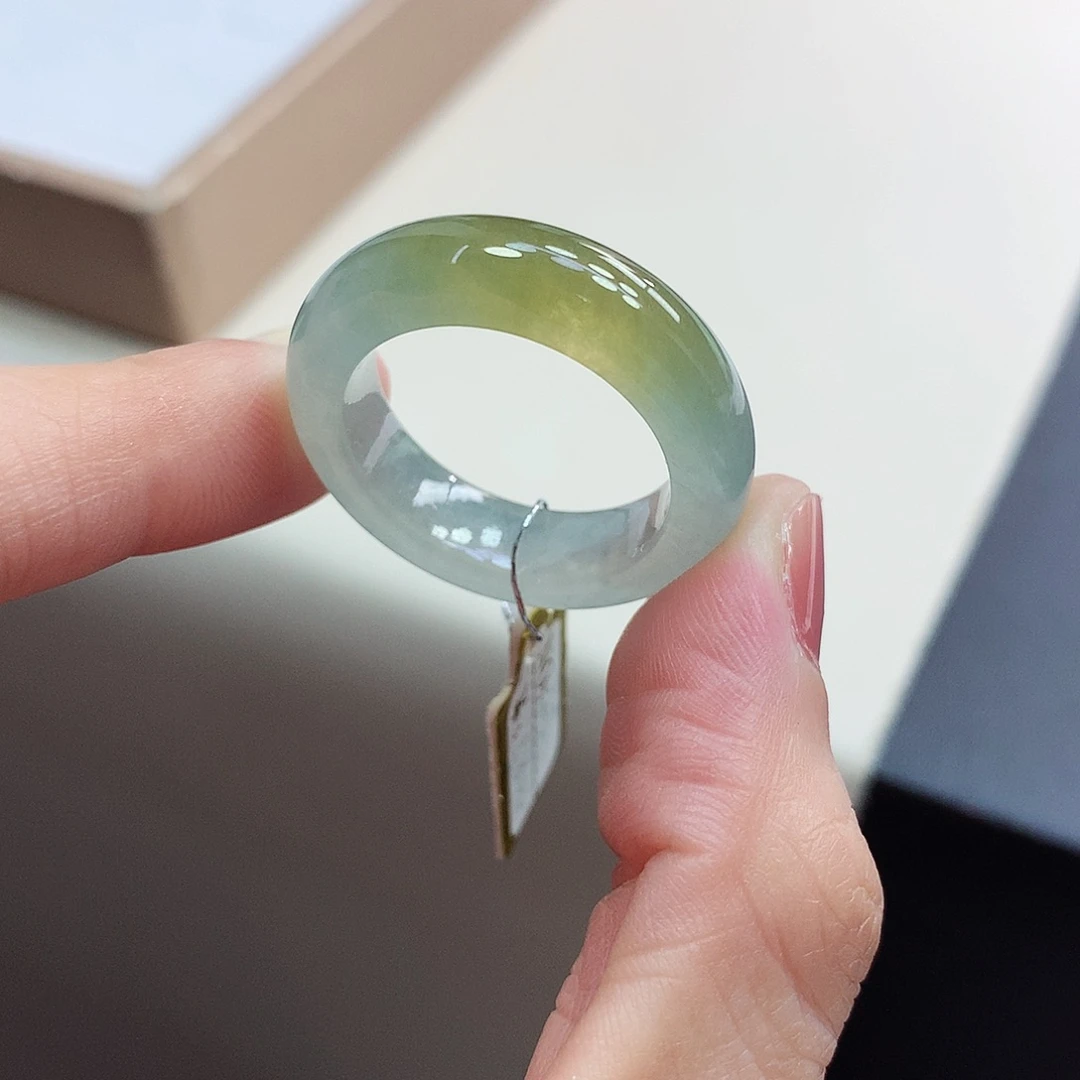 翡翠戒指未镶嵌25号