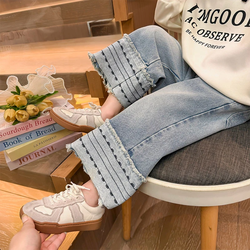 女童牛仔裤春装2025新款独特超好看宽松韩版儿童女宝宝春季阔腿裤