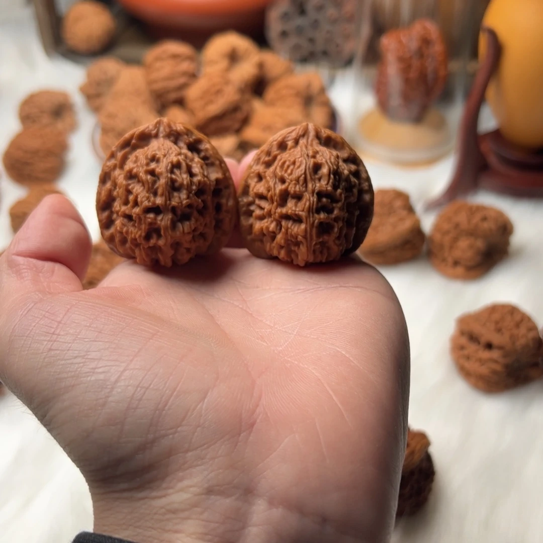 文玩核桃吊坠涿鹿正三角南将石