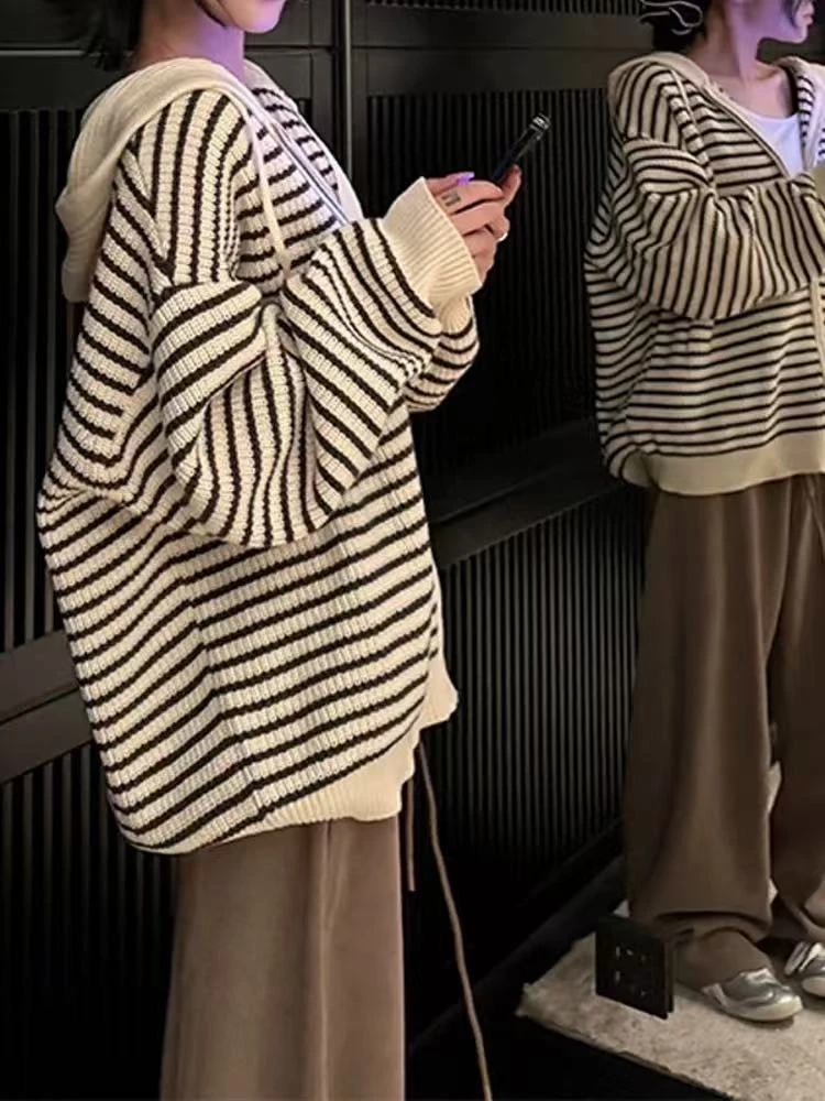 复古慵懒风条纹连帽针织衫外套女秋季时尚洋气双拉链宽松毛衣开衫