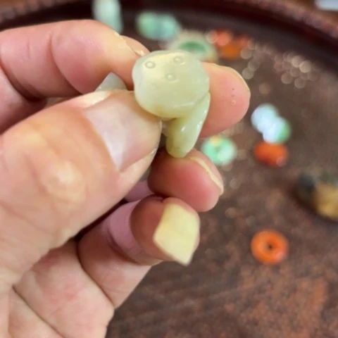 和田玉（糖玉）手链未镶嵌向****开