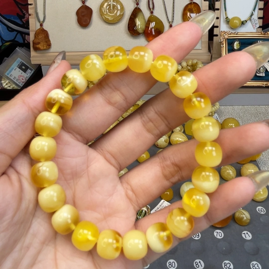 琥珀未镶嵌裸石72