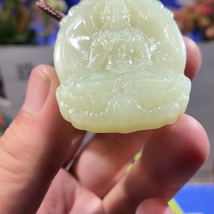 和田玉（糖玉）未镶嵌颈饰